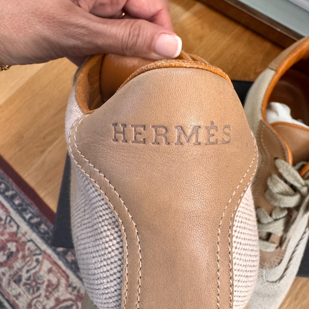 Hermes Leather Interior in Tan and Brown - Picture 6 of 7